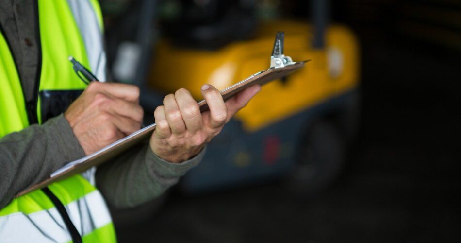 Checklist de Controle de Qualidade: Transporte de Cargas Perigosas